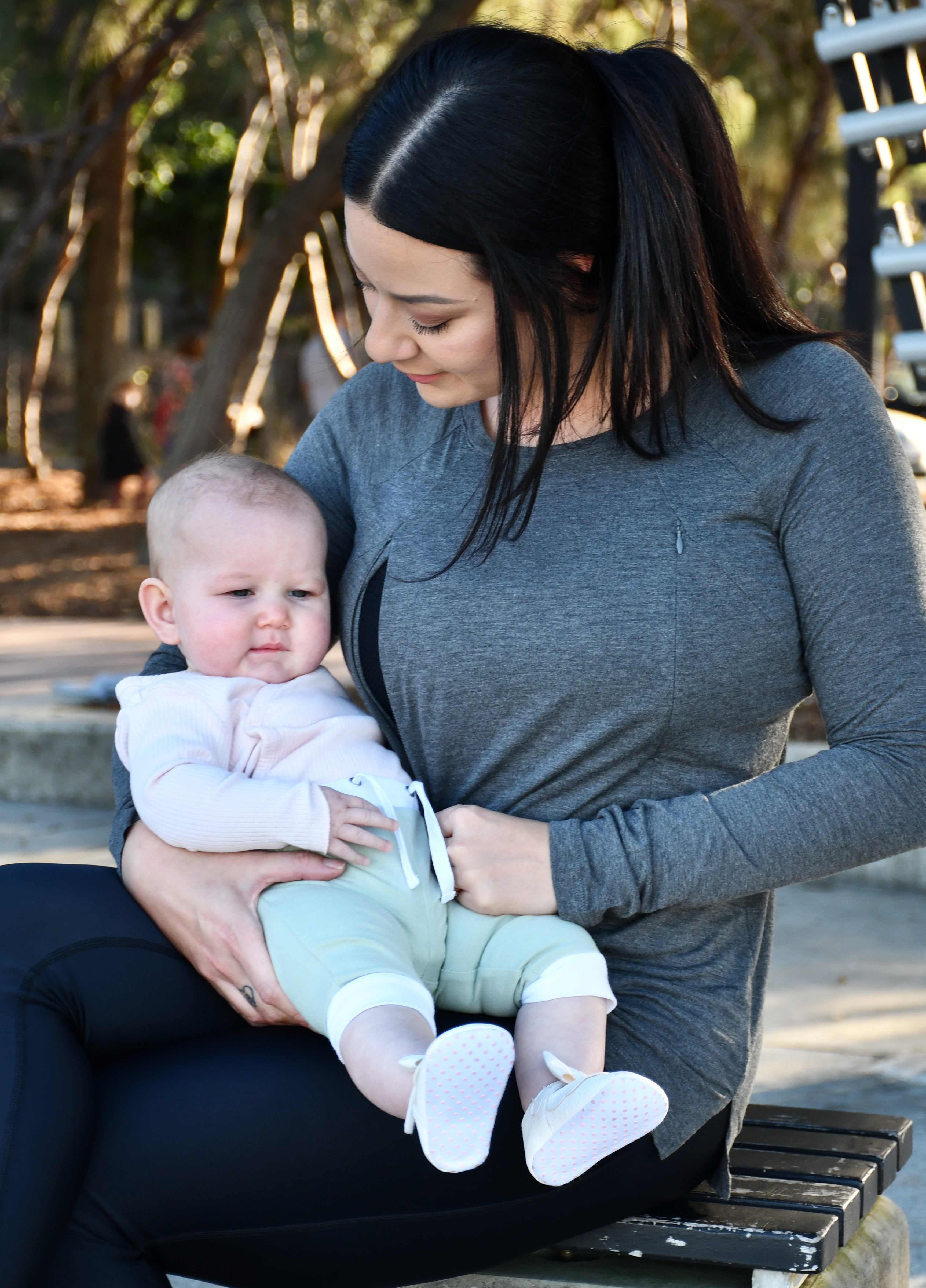 Breastfeeding tops hot sale